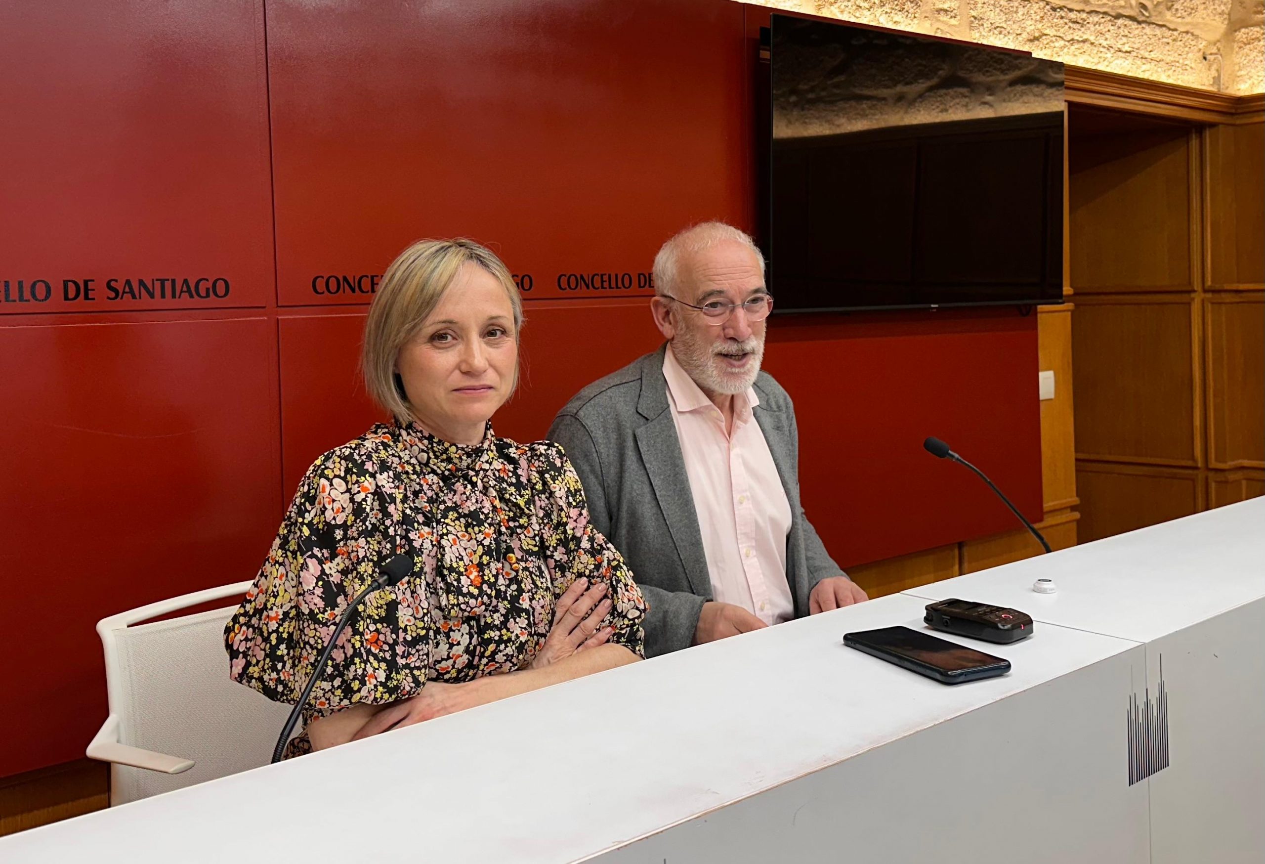 O PSdeG denuncia que o Goberno de Sanmartín deixa sen resolver o 60% das queixas cidadás