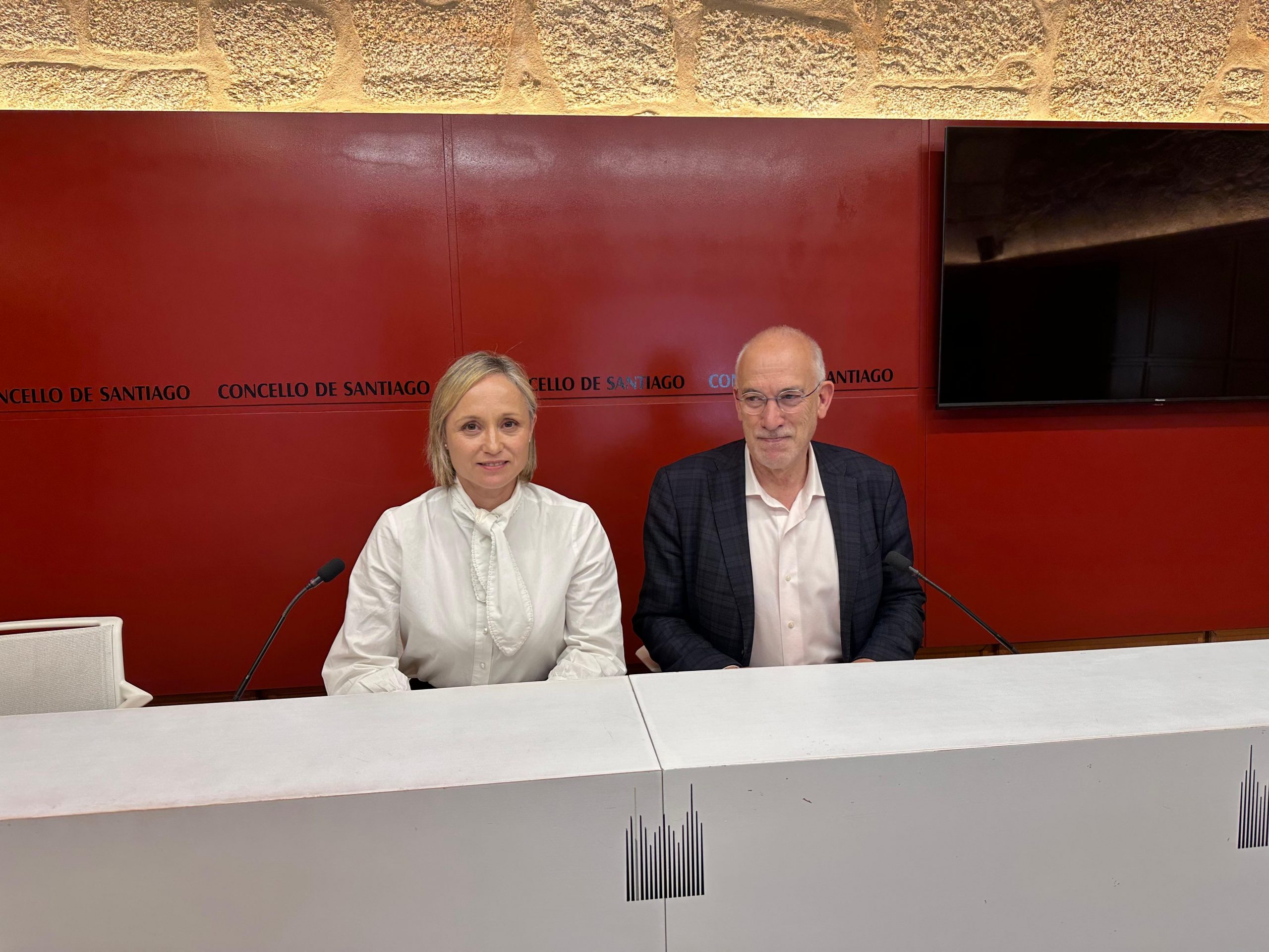 O PSdeG denuncia que o modelo de conciliación do Goberno de Sanmartín “vai na dirección contraria” e deixa fóra a familias en Santiago