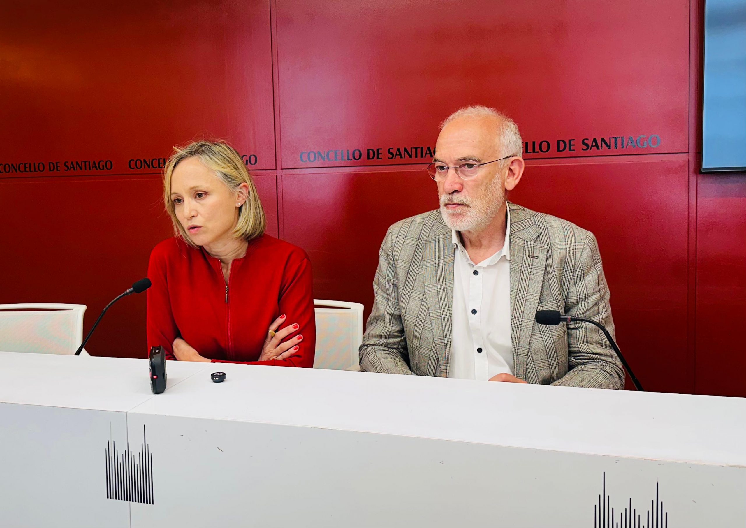 O PSdeG acusa a Sanmartín de “vender fume” co Pacto polo Rural